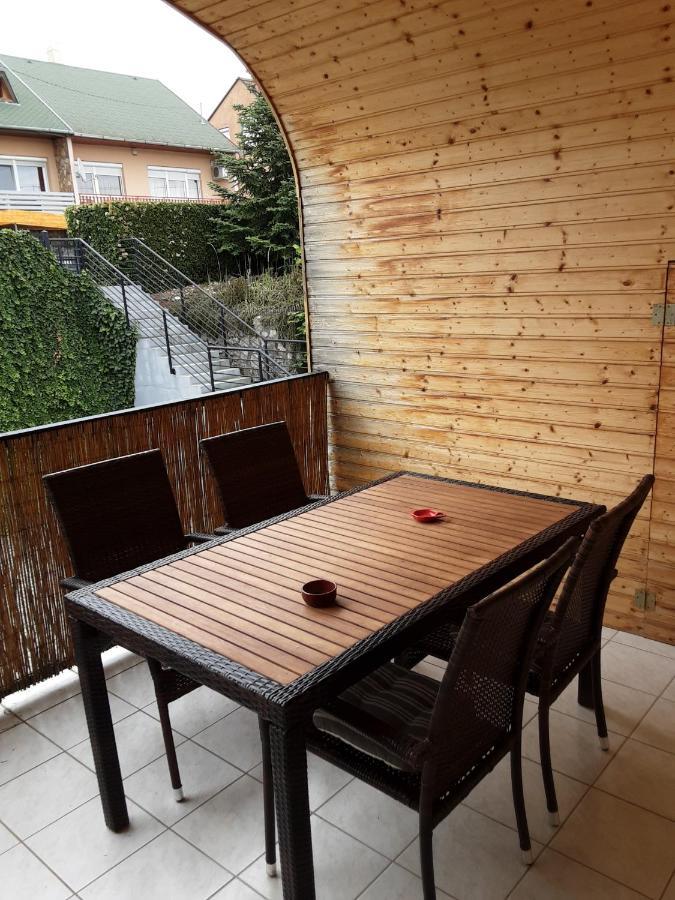 Jozefin Apartman Хевиз Экстерьер фото